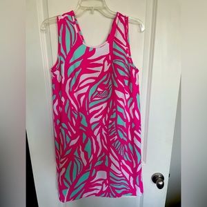 Lilly Pulitzer size small shift dress. Flowy. Worn once.